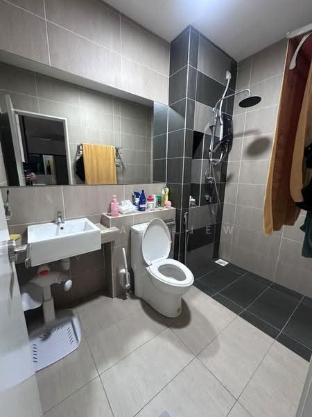 Service Residence for Sale at 8Scape Residence @ Sutera - Ziyan Liew - PropertyGuru.com.my
