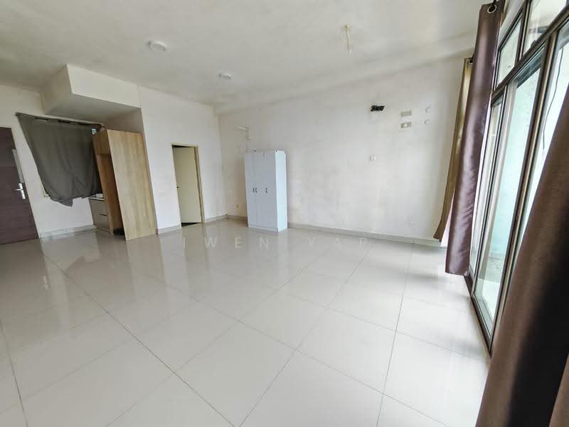 Service Residence for Sale at Palazio - Iwen Yap - Living Room - PropertyGuru.com.my