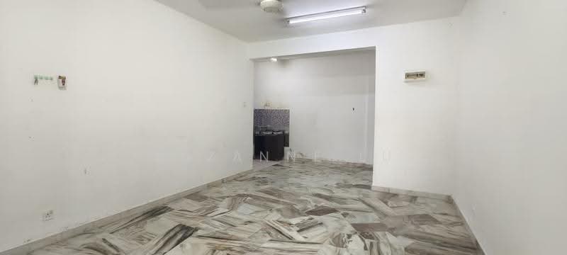 Apartment for Sale at Pangsapuri Senja - Suzanne Lu - Living Room - PropertyGuru.com.my
