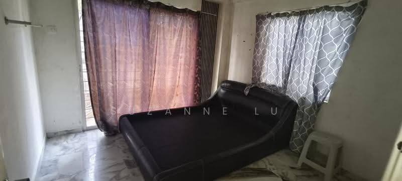 Apartment for Sale at Pangsapuri Senja - Suzanne Lu - Bedroom - PropertyGuru.com.my