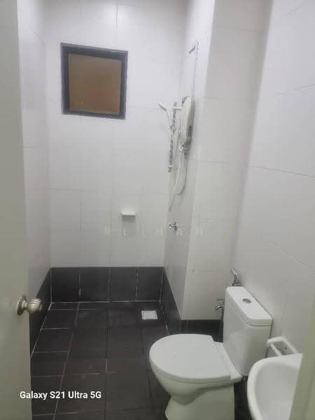 Kondominium untuk Dijual di Riverdale @ Usj One Park - RL Han - Bathroom - PropertyGuru.com.my