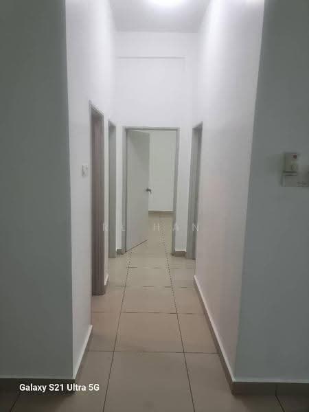 Kondominium untuk Dijual di Riverdale @ Usj One Park - RL Han - Corridor - PropertyGuru.com.my