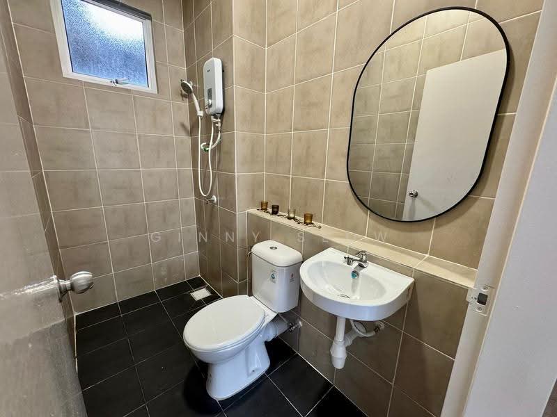 Apartment for Rent at Seri Topaz - Ginny Seow - Bathroom - PropertyGuru.com.my