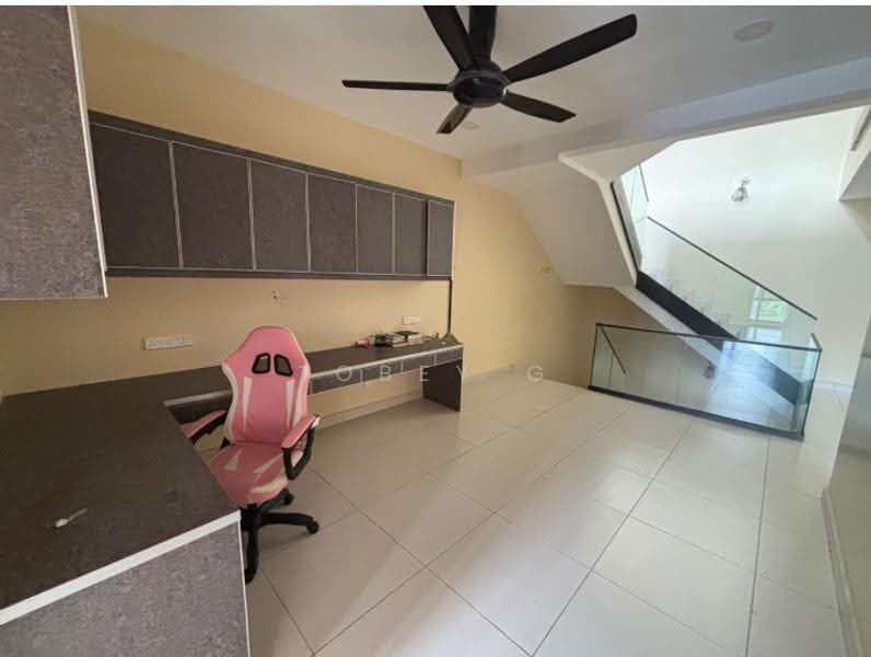 3-storey Terraced House for Sale in Bukit Jalil (Kuala Lumpur) - Tobey G - Study - PropertyGuru.com.my