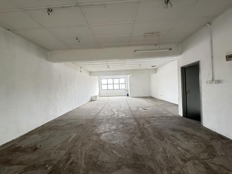 Shop for Sale in Taman Rinting (Masai) - Chloe Chin - Interior - PropertyGuru.com.my