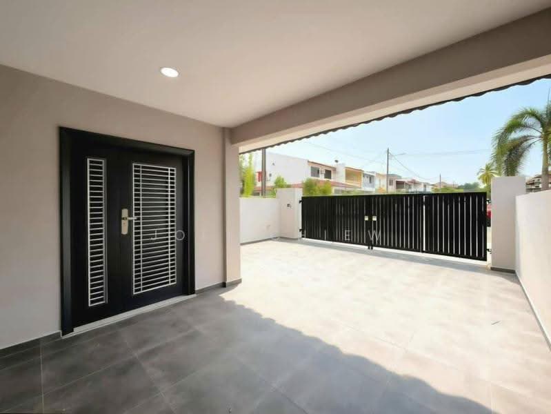Rumah Teres 2-Tingkat untuk Dijual di Taman Sentosa (Johor Bahru) - Joey Chiew - PropertyGuru.com.my