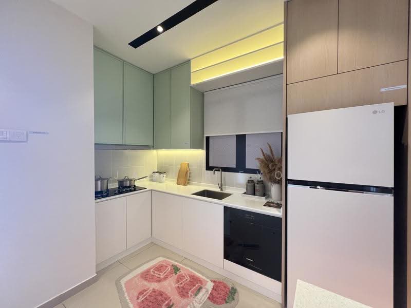 Kediaman Servis untuk Dijual di Santai @ Eco Spring - Jasper Eyo - Kitchen - PropertyGuru.com.my