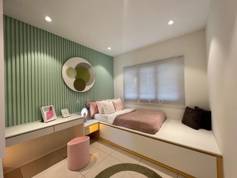 Kediaman Servis untuk Dijual di Santai @ Eco Spring - Jasper Eyo - Bedroom - PropertyGuru.com.my