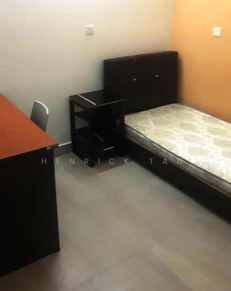 Rumah Teres 2-Tingkat untuk Dijual di Pjs 7 (Sunway) - Henrick Tan - Bedroom - PropertyGuru.com.my