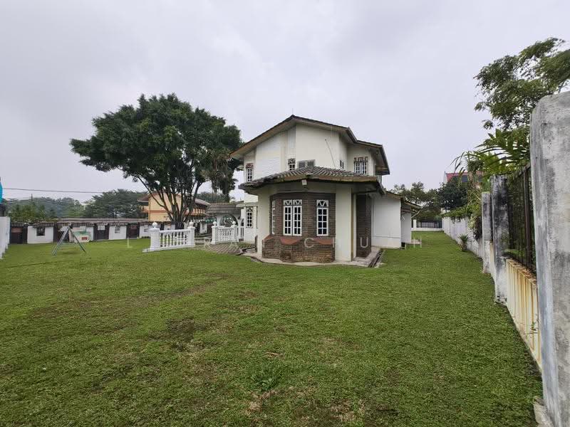 Rumah Banglo untuk Dijual di SS3 (Petaling Jaya) - Lauran Chuah - Exterior - PropertyGuru.com.my