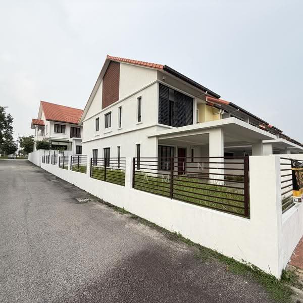Rumah Teres 2-Tingkat untuk Dijual di Alam Impian (Shah Alam) - Christine Lam - PropertyGuru.com.my