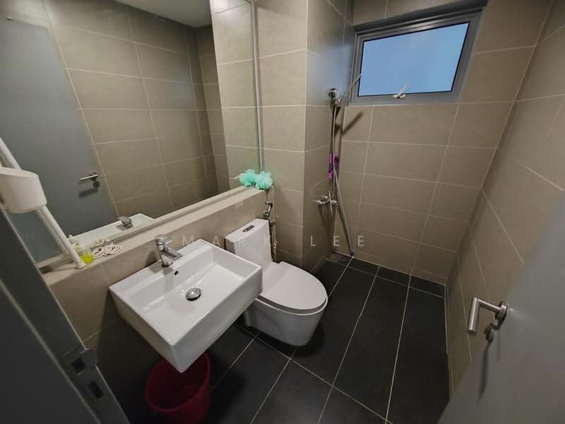Condominium for Rent at Lakefront Residence - Mark Lee - Bathroom - PropertyGuru.com.my