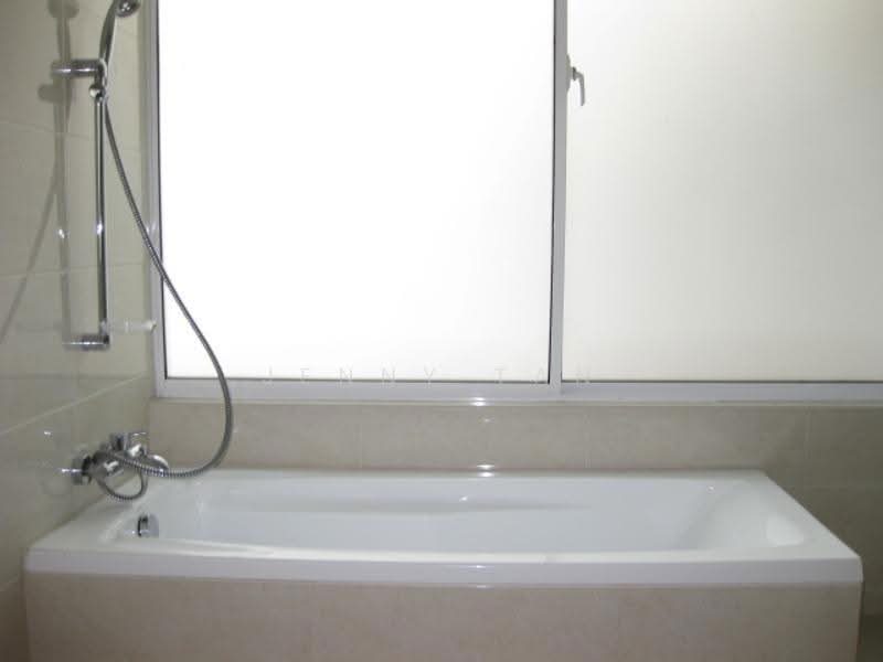 Kondominium untuk Dijual di Menara Bintang Goldhill - Jenny Tan - Bathroom - PropertyGuru.com.my