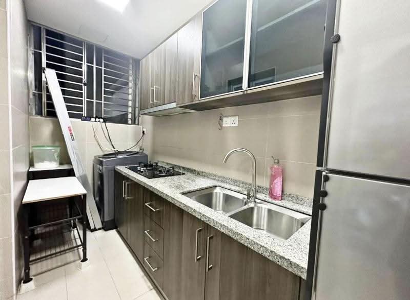 Service Residence for Rent at D'Secret Garden (Pangsapuri Kempas Indah) - Davin Tan - Kitchen - PropertyGuru.com.my