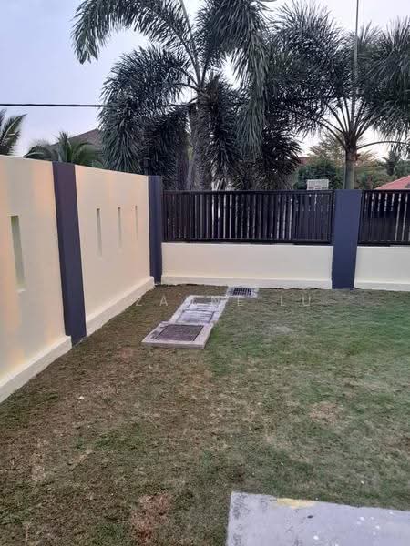 Bungalow House for Sale in Taman Villa Heights (Kajang) - Suzanne Lu - Exterior - PropertyGuru.com.my