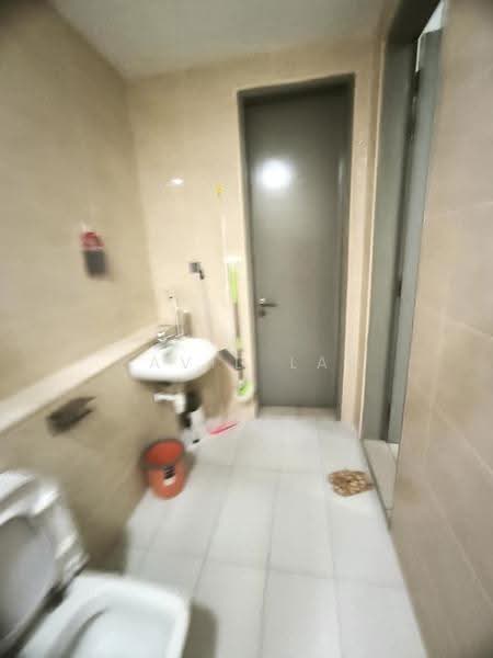 Kediaman Servis untuk Disewa di One Residence - David Lao - Bathroom - PropertyGuru.com.my