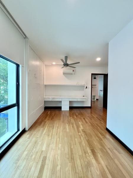 Bungalow House for Sale in Johor Bahru (Johor) - Jacob Koh - Study - PropertyGuru.com.my