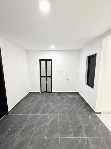 1-storey Terraced House for Sale in Taman Pelangi (Johor Bahru) - Yik Tat - PropertyGuru.com.my