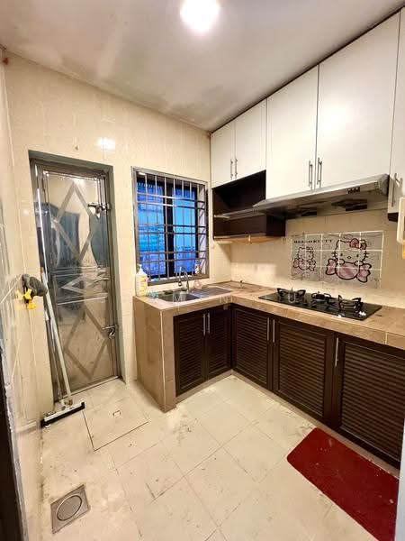 Rumah Teres 1-Tingkat untuk Dijual di Permas Jaya (Johor) - Casmin Eu - Kitchen - PropertyGuru.com.my