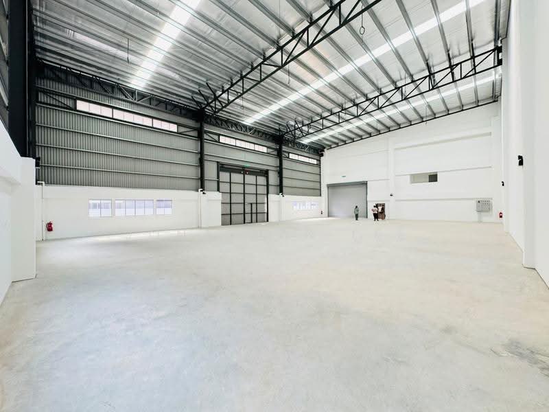 Detached Factory for Sale in Puchong (Selangor) - Jonathan Lee - Interior - PropertyGuru.com.my