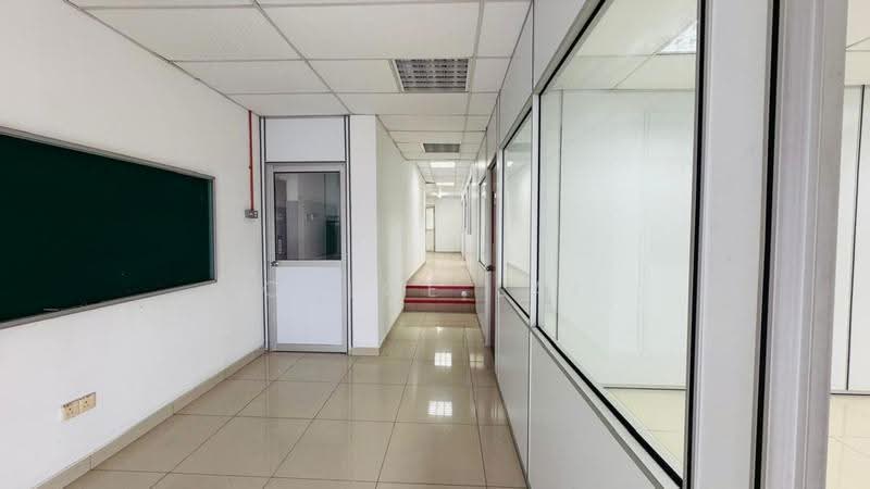 Kilang untuk Disewa di Johor Bahru (Johor) - Chloe Lai - Corridor - PropertyGuru.com.my