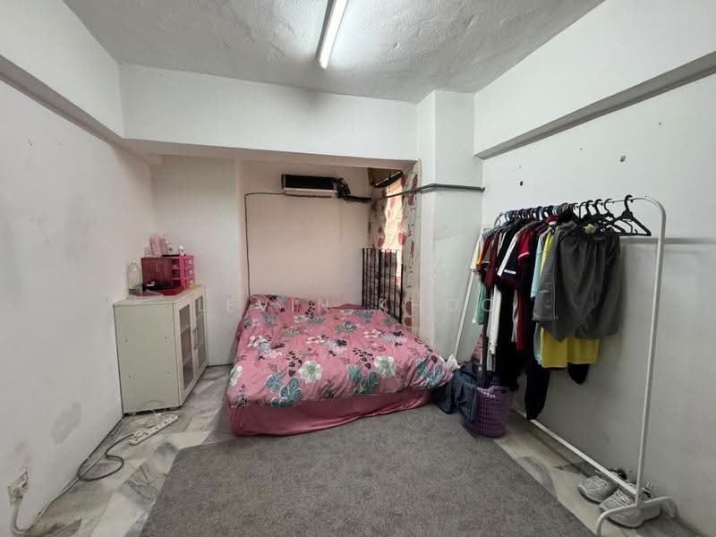 Pangsapuri untuk Dijual di Pandan Terrace Apartment - Levin Khoo - PropertyGuru.com.my