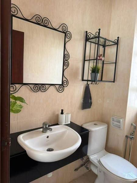 3-storey Terraced House for Sale in Tanjung Bungah (Penang) - Sharon Khor - Bathroom - PropertyGuru.com.my