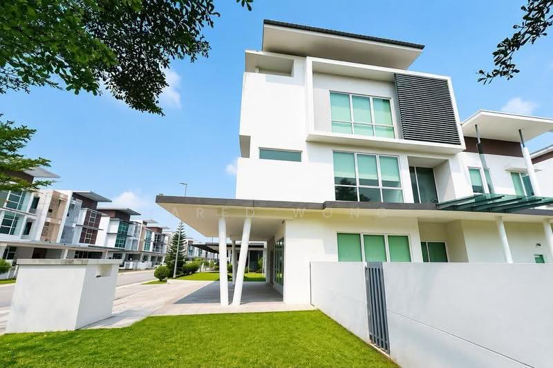 Bungalow House for Sale in Cyberjaya (Selangor) - Jared Wong - Exterior - PropertyGuru.com.my