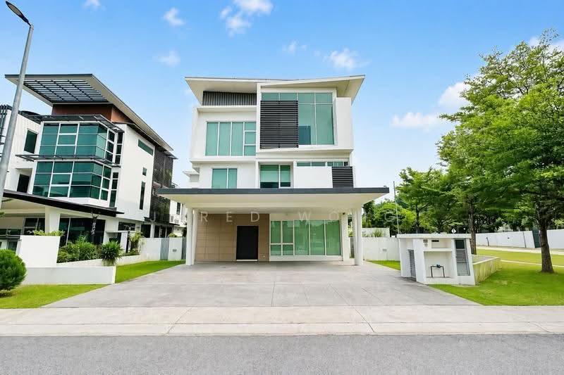 Bungalow House for Sale in Cyberjaya (Selangor) - Jared Wong - Exterior - PropertyGuru.com.my