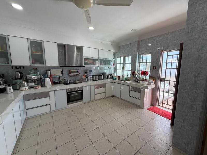 Semi-Detached House for Sale in Sri Petaling (Kuala Lumpur) - Camie Tang - Kitchen - PropertyGuru.com.my