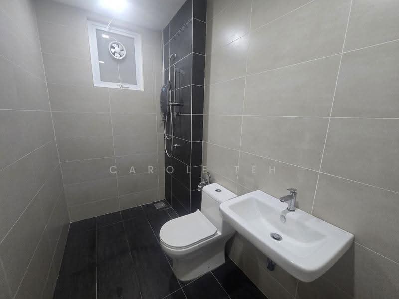 Service Residence for Sale at Pinnacle Sri Petaling - Carole Teh - Bathroom - PropertyGuru.com.my