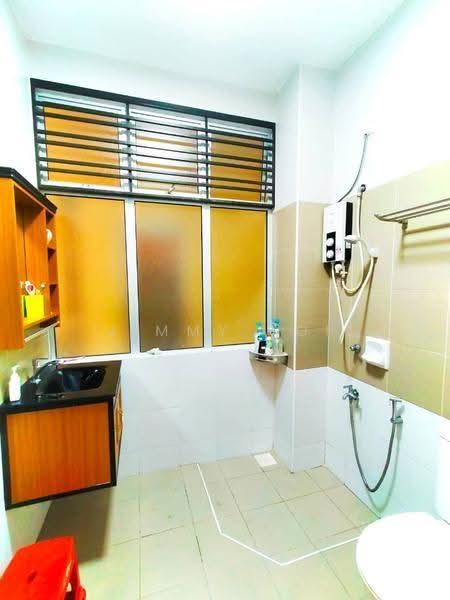 Rumah Teres 2-Tingkat untuk Disewa di Taman Nusa Sentral (Iskandar Puteri (Nusajaya)) - Jimmy Ooi - Bathroom - PropertyGuru.com.my
