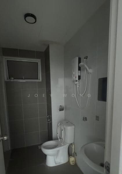 Kediaman Servis untuk Disewa di Saville D'lake - Joey Wong - Bathroom - PropertyGuru.com.my