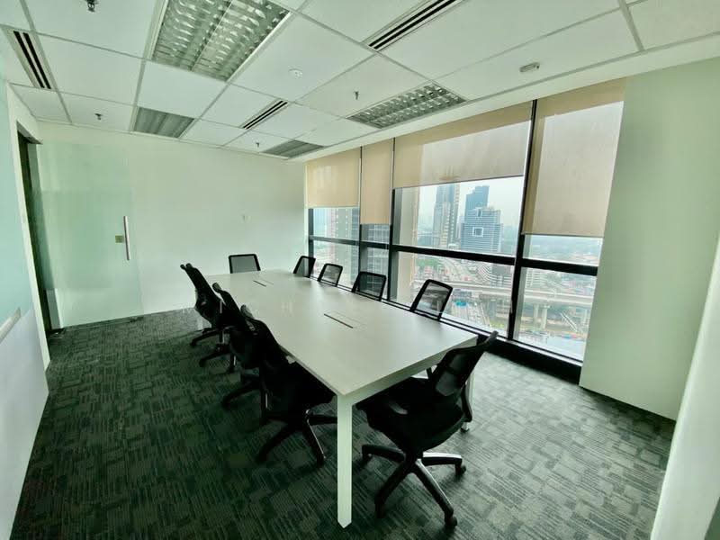 Pejabat untuk Disewa di KLCC (KL City Centre) - Michael Loh - View - PropertyGuru.com.my