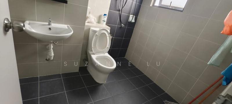 Condominium for Sale at Hillpark Residence - Suzanne Lu - Bathroom - PropertyGuru.com.my