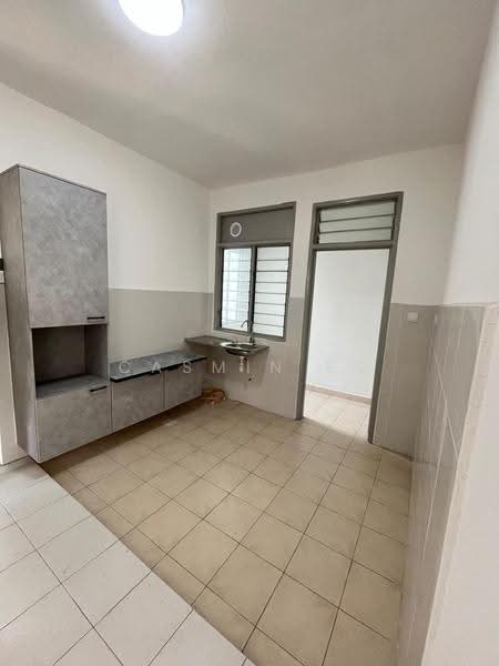 Apartment for Rent at Seri Molek Perdana - Casmin Eu - Kitchen - PropertyGuru.com.my