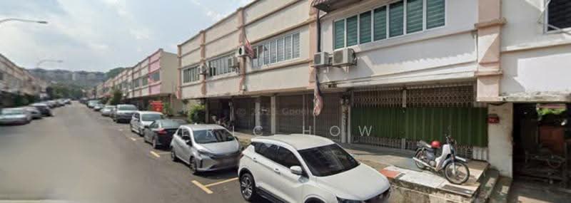 Kedai / Pejabat untuk Dijual di Pusat Perdagangan Seri Kembangan (Seri Kembangan) - Eric How - PropertyGuru.com.my