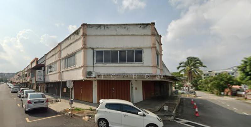 Kedai / Pejabat untuk Dijual di Pusat Perdagangan Seri Kembangan (Seri Kembangan) - Eric How - PropertyGuru.com.my