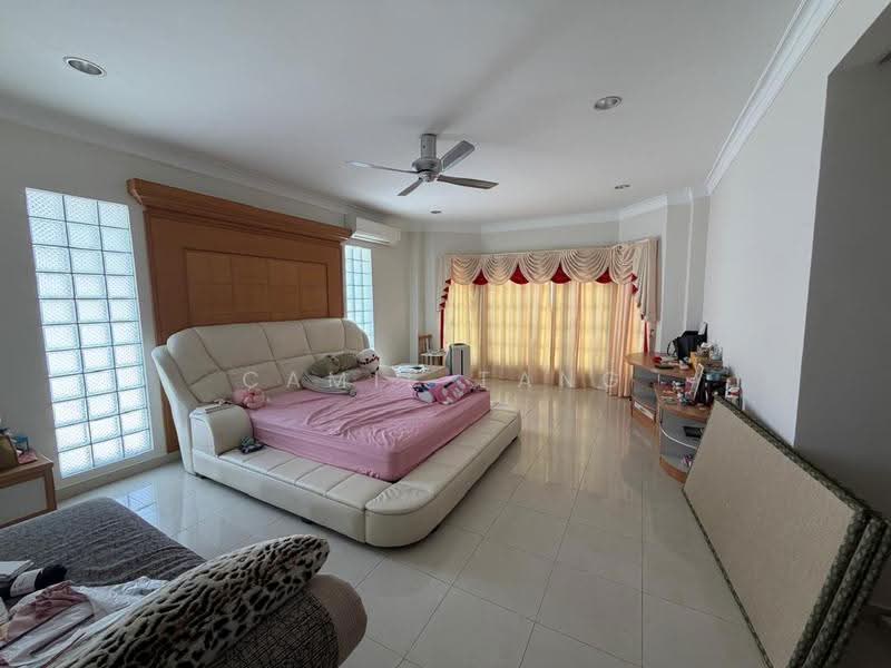 Semi-Detached House for Sale in Sri Petaling (Kuala Lumpur) - Camie Tang - Bedroom - PropertyGuru.com.my