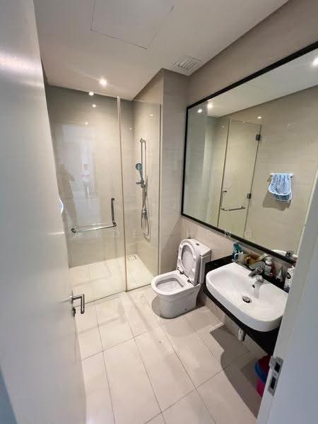 Service Residence for Sale at Service Suites @ Pavilion Embassy - Jayden Heng - Bathroom - PropertyGuru.com.my