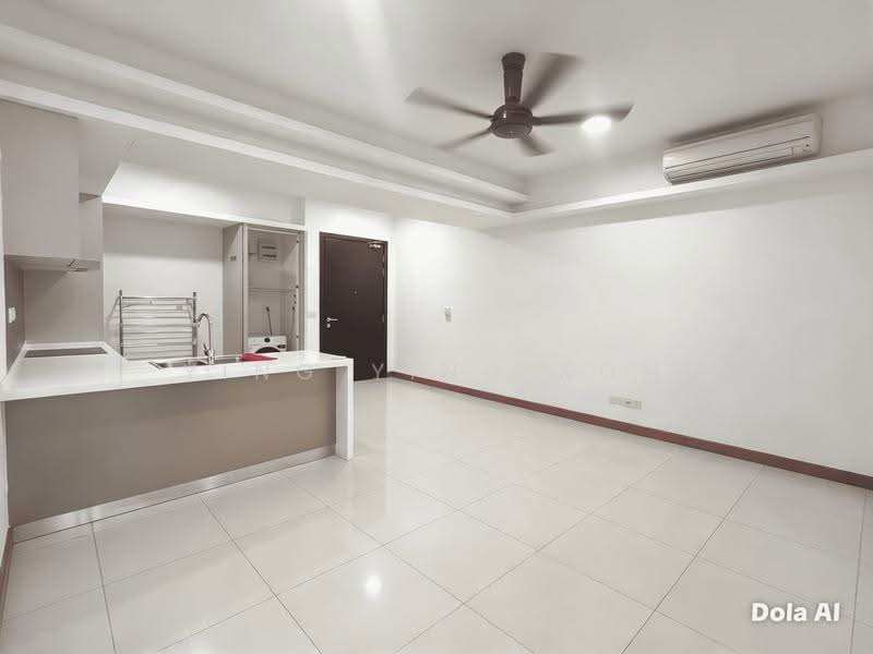Kediaman Servis untuk Disewa di Suasana Bukit Ceylon / Raja Chulan Residences - Ying Ying Koh - Living Room - PropertyGuru.com.my
