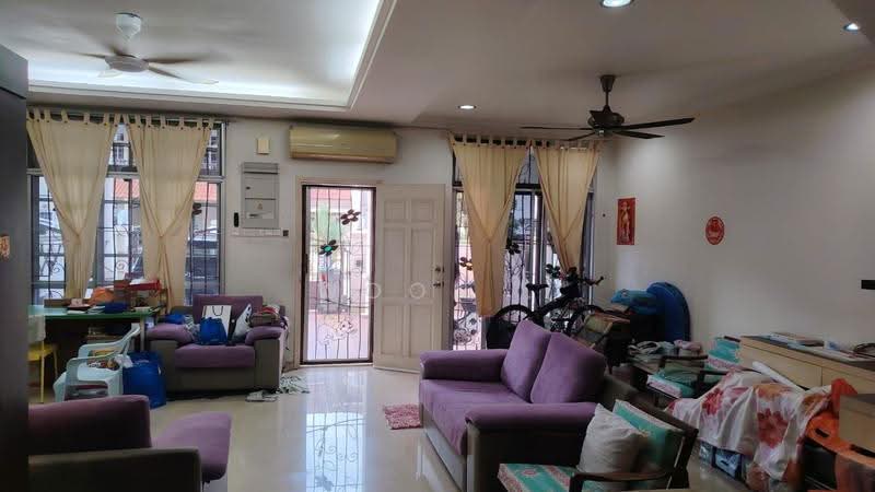 2-storey Terraced House for Sale in Taman Pandan Malim (Balai Panjang) - Woon . - Living Room - PropertyGuru.com.my