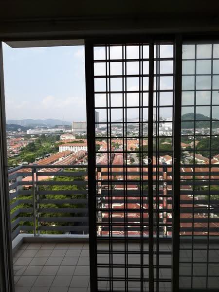Condominium for Sale at Pearl Avenue - DILLA YUSOFF - Balcony - PropertyGuru.com.my