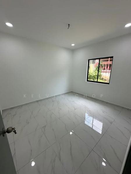 Rumah Berkembar untuk Dijual di Taman Pelangi (Johor Bahru) - Kelvin Chop - Interior - PropertyGuru.com.my