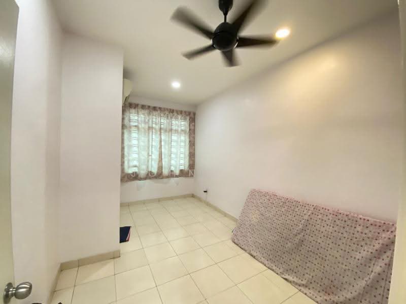 2-storey Terraced House for Sale in Taman Ehsan Jaya (Ulu Tiram) - John Lee - Bedroom - PropertyGuru.com.my