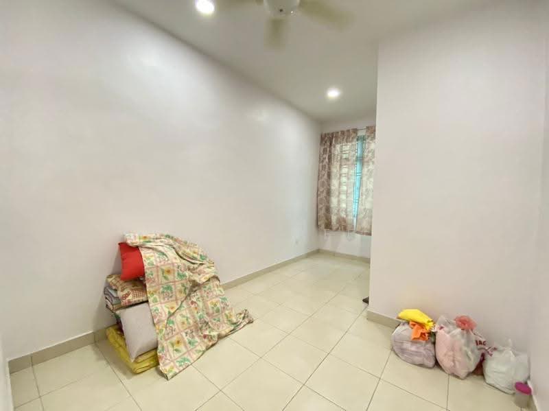 2-storey Terraced House for Sale in Taman Ehsan Jaya (Ulu Tiram) - John Lee - Bedroom - PropertyGuru.com.my