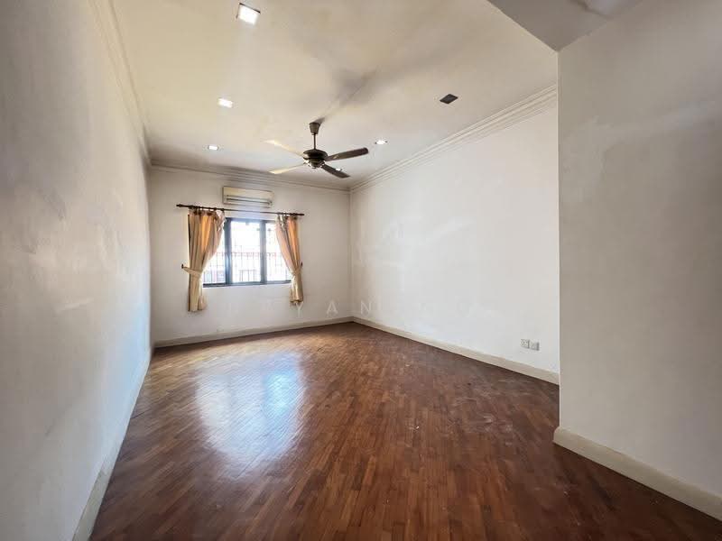 Rumah Berkembar untuk Dijual di Taman Bukit Segar (Cheras) - Bryan Ng - PropertyGuru.com.my