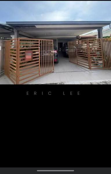 Rumah Teres 1-Tingkat untuk Dijual di Putatan (Penampang) - Eric Lee - Car Park - PropertyGuru.com.my