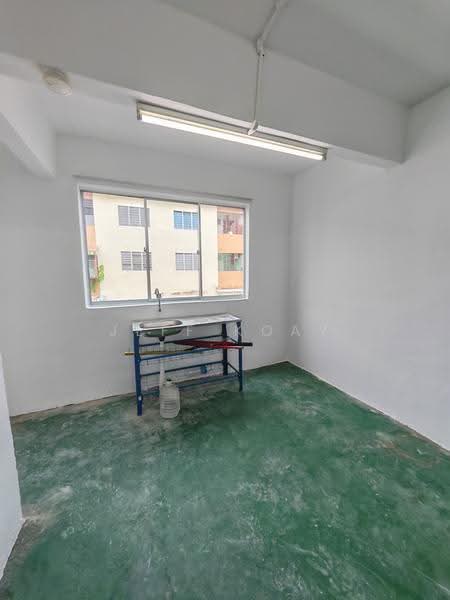 Rumah Flat untuk Disewa di Taman Seruling Emas - Jeff Koay - Kitchen - PropertyGuru.com.my