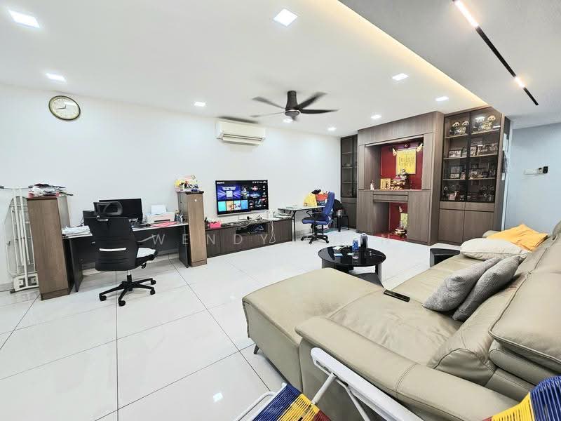 2-storey Terraced House for Sale in Taman Meranti Jaya (Puchong) - Wendy Chin - Living Room - PropertyGuru.com.my